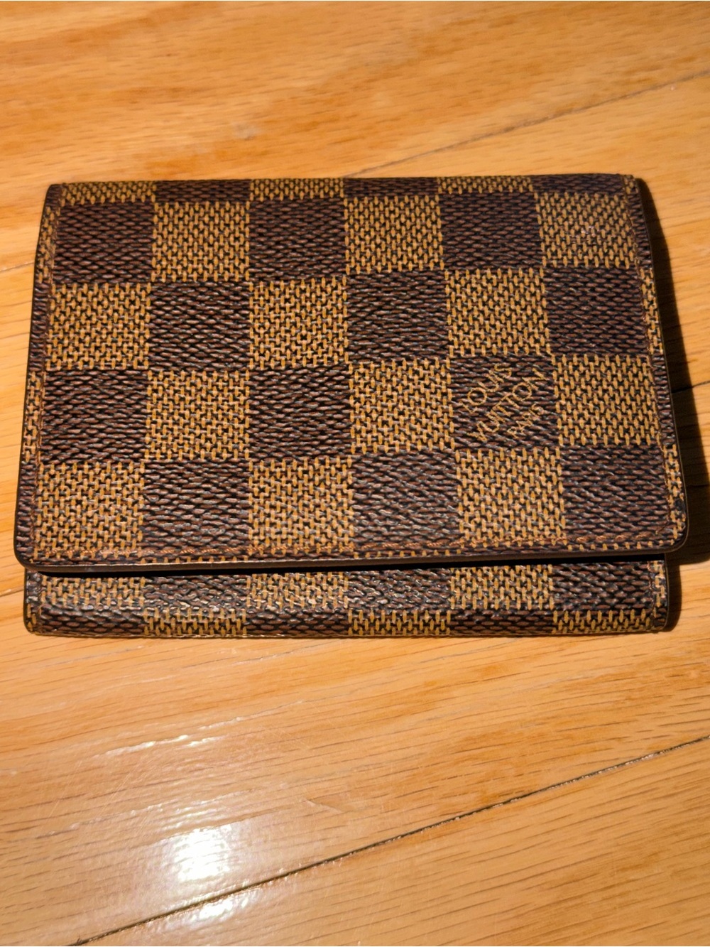 Louis Vuitton Brown Textured Leather Card Holder with Red Debossing - Picture 8 of 8